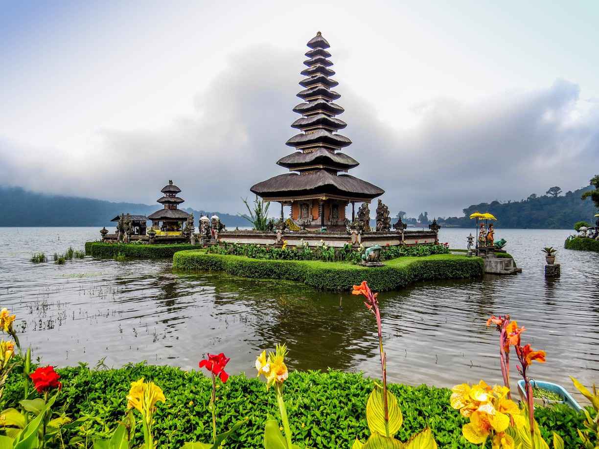 Pura Ulun Danu Batur kintamani tour bali